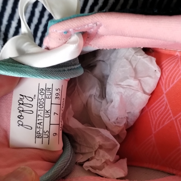 NWT! 85$ Free People Knit Sneakers - Picture 8 of 9